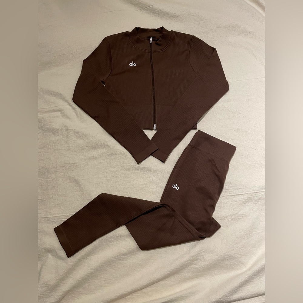 ALO Yoga Women's Brown Pants & Jumpsuit Set NWOT
